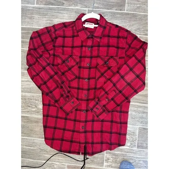 Red Plaid! Wrangler red plaid shirt sz med long sleeve - Picture 1 of 16